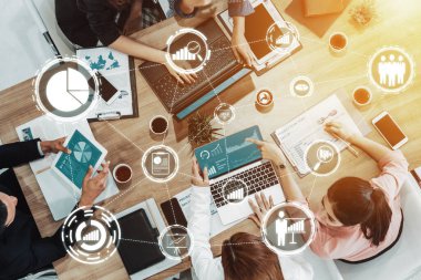 İş ve Finans Konsepti Veri Analizi. Dijital iş stratejisi için gelecekteki kar analitik bilgisayar teknolojisini, çevrimiçi pazarlama araştırma ve bilgi raporunu gösteren arayüz. uds