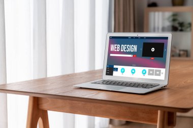 Web sitesi tasarım yazılımı çevrimiçi perakende ticaret ve e-ticaret için model şablonu sağlar