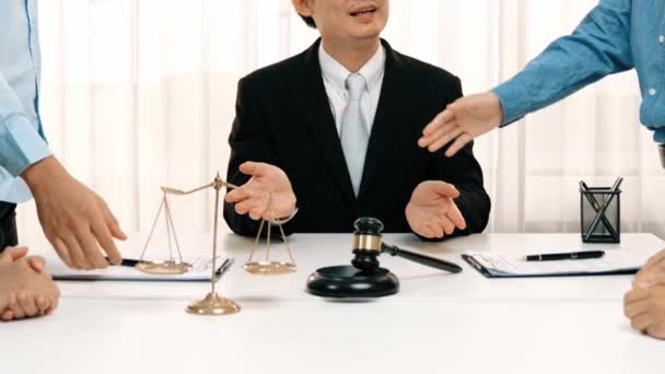 Advogado Corporativo Aplaudem Como Pessoas Negócios Fazer Acordo Bem Sucedido — Vídeo de Stock