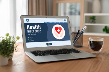 Kolay form doldurma için sağlık sigortası web sitesi mod kayıt sistemi