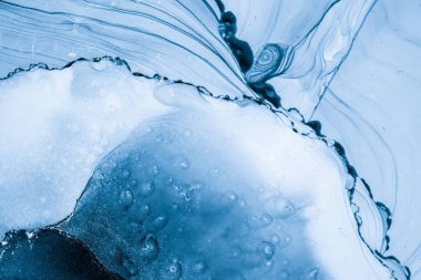 Mermer mürekkep soyut sanatının orijinal resmi. Örnek bir orjinal tablodan yüksek çözünürlüklü fotoğraf. Karargah kağıt dokusuna pürüzsüz mermer desen oluşturmak için soyut resim yapıldı.