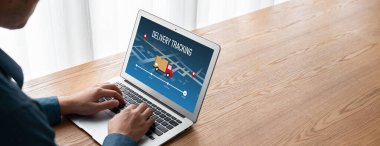 Ürün nakliyesi ve teslimatı için e-ticaret ve mod çevrimiçi iş izleme sistemi