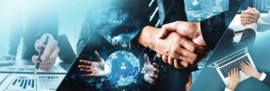 İş ortaklığı, güven, takım çalışması ve ofisteki iş arkadaşlarının dayanışmasını desteklemek amacıyla insan grubu ağları ile kurumsal sektörde insan kaynakları yönetim teknolojisi kavramı