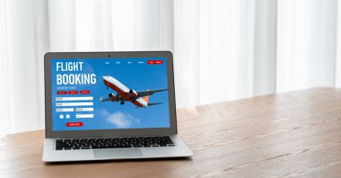 Online uçuş rezervasyon sitesi mod rezervasyon sistemi sağlar. Seyahat teknolojisi kavramı .