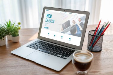 Web sitesi tasarım yazılımı çevrimiçi perakende ticaret ve e-ticaret için model şablonu sağlar