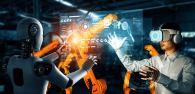 MLP Mekanize Endüstri Robotu ve insan işçileri gelecekteki fabrikada birlikte çalışıyorlar. Sanayi devrimi ve otomasyon üretim süreci için yapay zeka kavramı.