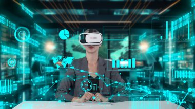 İş kadını ağ bilgisi dünya pazarı grafik analizini seçiyor VR gelecekteki küresel yenilik iş arayüzü dijital bilgi ağı teknolojisi sanal hologramı sunucuda. Kısıtlanma.