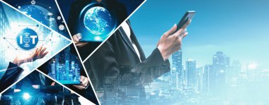 İletişim teknolojisi, akıllı bağlantı IOT ve insan ağ teknolojisi kavramı. Güvenli internet ağına ve bulut hesaplama sunucusuna bağlanmak için bağlantı aygıtı kullanan insanlar vexel