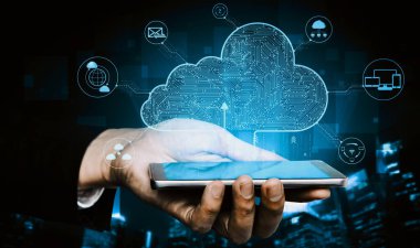 İş ağı konsepti için bulut bilgisayar teknolojisi ve çevrimiçi veri depolama. Bilgisayar, bulut veri transferi için internet sunucusuna 3 boyutlu fütüristik grafik arayüzü ile bağlanır. uds