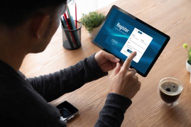 İnternet sitesinde mod form doldurmak için çevrimiçi kayıt formu