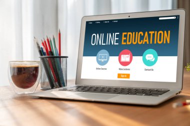 Öğrencilerin internet ağında çalışabilmeleri için mod yazılımlı e-öğrenme web sitesi