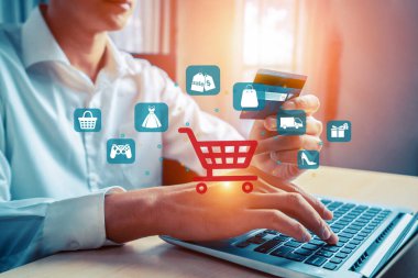 Müşteri çevrimiçi platform seçerek hologram grafik arayüzü kontrol cihazını aç. Akıllı tüketici dokunmatik aygıtı. Nakitsiz teknoloji alışveriş envanteri kullanarak e-ticaret uygulaması aç. Siber Nakit.