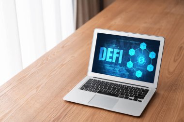 Model bilgisayar ekranında merkezi olmayan finans veya DeFi kavramı. Defi sistemi yeni yatırım ve tasarruf seçenekleri sunuyor .