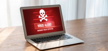 Bilgisayar ekranındaki virüs uyarısı mobil siber tehdit, hacker, bilgisayar virüsü ve kötü amaçlı yazılım tespit edildi