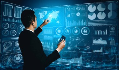 İş Mali Analitik Konsepti için Büyük Veri Teknolojisi. Modern arayüz ekranda iş satış raporları, kâr tablosu ve borsa eğilimleri analizleri hakkında muazzam bilgiler gösteriyor. uds