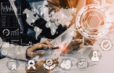 Kalite Güvencesi ve Kalite Kontrol Konsepti - Modern grafik arayüzü sertifikalı standart süreç, ürün garantisi ve müşteri memnuniyeti için kalite iyileştirme teknolojisini gösteriyor. uds