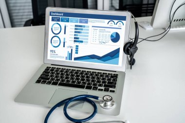 İş veri paneli, pazarlama stratejisi planlaması için iş zekası analizi sunar. Müşteri taleplerini analiz etmek ve iş dünyasının geleceğini önceden görmek için büyük veriler sunulur.