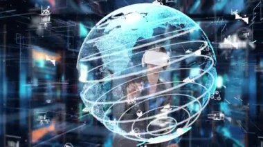 Dünya pazarı verilerini açıklayan iş kadını VR gelecekteki küresel yenilik arayüzü dijital bilgi ağı teknolojisi sanal hologram küresel animasyon sunucusu ile analiz ekranını döndürüyor. Kısıtlanma.
