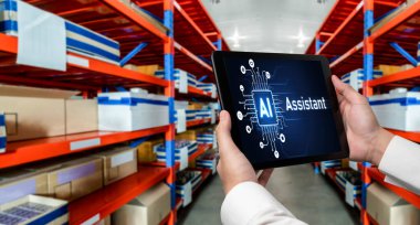 Yapay zeka teknolojisini çalıştırmak için komut mühendisi ve kullanıcı kolaylığı için üretici yapay zeka yardımcı araçları insanların yapay zeka işlevlerini teşvik ederek yapay zekayı çalıştırmalarına yardımcı olur