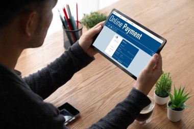 İnternet üzerinden modem para transferi için çevrimiçi ödeme platformu