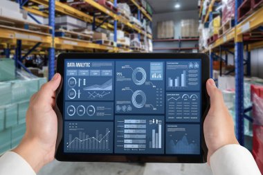 İş veri paneli, pazarlama stratejisi planlaması için iş zekası analizi sunar. Müşteri taleplerini analiz etmek ve iş dünyasının geleceğini önceden görmek için büyük veriler sunulur.