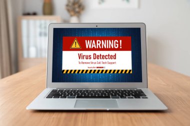 Bilgisayar ekranındaki virüs uyarısı mobil siber tehdit, hacker, bilgisayar virüsü ve kötü amaçlı yazılım tespit edildi
