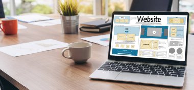 Web sitesi tasarım yazılımı çevrimiçi perakende ticaret ve e-ticaret için rahat bir şablon sağlar