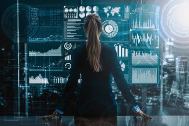 İş Mali Analitik Konsepti için Büyük Veri Teknolojisi. Modern arayüz ekranda iş satış raporları, kâr tablosu ve borsa eğilimleri analizleri hakkında muazzam bilgiler gösteriyor. uds