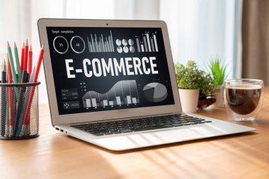 E-ticaret veri yazılımı çevrimiçi perakende şirketine satış analizi için mod gösterge tablosu sağlar