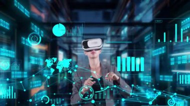 İş kadını kullanıcı, VR 'nin gelecekteki küresel yenilik arayüzü ile görsel hologram animasyonu düşünen dijital bilgi ağı teknolojisi ile büyük veri dinamik pazar grafik monitörünü yakınlaştırıyor. Kısıtlanma.
