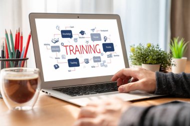 Öğrencilerin internet ağında rahatça çalışabilmeleri için yazılımlı e-öğrenme sitesi