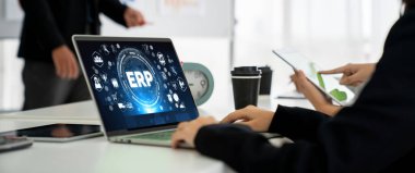 Pazarlama stratejisini planlamak için modern iş için ERP girişimi kaynak planlama yazılımı