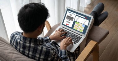 Ürün nakliyesi ve teslimatı için e-ticaret ve mod çevrimiçi iş izleme sistemi