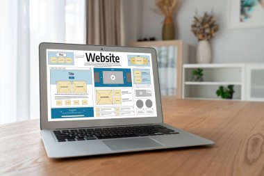 Web sitesi tasarım yazılımı çevrimiçi perakende ticaret ve e-ticaret için rahat bir şablon sağlar