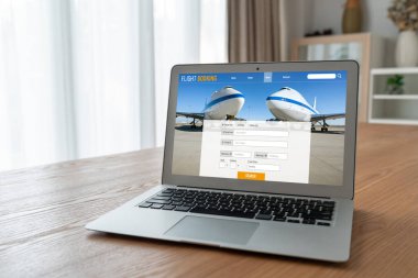 Online uçuş rezervasyon sitesi mod rezervasyon sistemi sağlar. Seyahat teknolojisi kavramı .