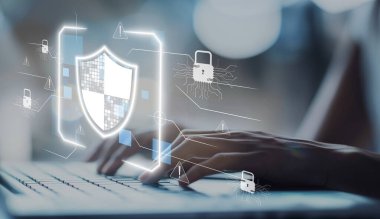 İş adamı siber güvenliğin özünü keşfeder. Siber koruma yöntemlerini, siber tehditleri derinlemesine araştır ve siber güvenlik duruşunu destekle. Siber Güvenlik Çağı EIDE 'de gezinmek için gerekli