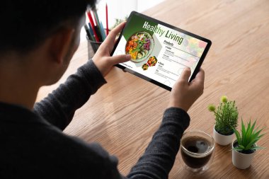 Sağlıklı yaşam sitesi sağlıklı beslenme ve sağlıklı yemek pişirme tarifi için bilgi sunar.