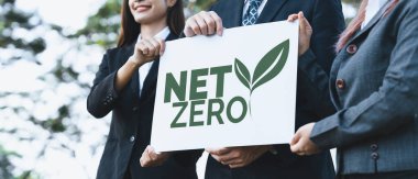 İş adamlarından oluşan bir grup birleşik duruyor. Çevre dostu bir fikir ve çevreci farkındalık kampanyası yürütüyorlar. Şirketler net sıfır emisyon ve çevre dostu yaklaşımları benimsiyorlar. Döngü