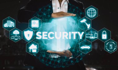 Siber Güvenlik ve Dijital Veri Koruma Konsepti. Simge arayüzü çevrimiçi veri erişim savunması için güvenli güvenlik duvarı teknolojisi gösteriyor. Hackerlara, virüse ve güvensiz bilgilere karşı. uds