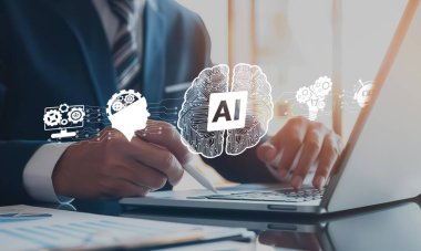 Yapay zeka mühendisliği, büyük veri ve yapay zeka makinesi kavramında yapay zeka beyin işlemcisiyle iş desteği için üretken yapay zeka kullanmayı öğrenen insan etkileşimi. EIDE