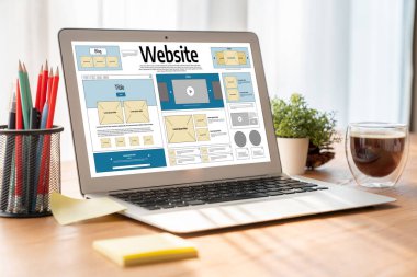 Web sitesi tasarım yazılımı çevrimiçi perakende ticaret ve e-ticaret için rahat bir şablon sağlar