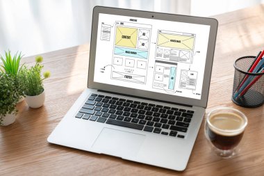 Web sitesi tasarım yazılımı çevrimiçi perakende ticaret ve e-ticaret için model şablonu sağlar