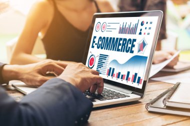 E-ticaret veri yazılımı çevrimiçi perakende şirketine satış analizi için mod gösterge tablosu sağlar