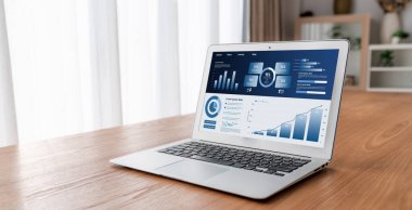 İş veri paneli, pazarlama stratejisi planlaması için iş zekası analizi sunar. Müşteri taleplerini analiz etmek ve iş dünyasının geleceğini önceden görmek için büyük veriler sunulur.