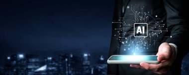 Yapay zeka mühendisliği, büyük veri ve yapay zeka makinesi kavramında yapay zeka beyin işlemcisiyle iş desteği için üretken yapay zeka kullanmayı öğrenen insan etkileşimi. Faas