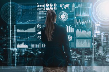 İş Mali Analitik Konsepti için Büyük Veri Teknolojisi. Modern arayüz ekranda iş satış raporları, kâr tablosu ve borsa eğilimleri analizleri hakkında muazzam bilgiler gösteriyor. uds