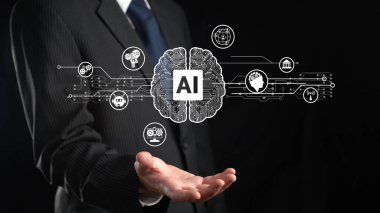 Yapay zeka mühendisliği, büyük veri ve yapay zeka makinesi kavramında yapay zeka beyin işlemcisiyle iş desteği için üretken yapay zeka kullanmayı öğrenen insan etkileşimi. Faas