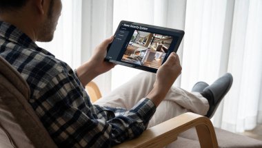 Online home security system showing live view of cctv cameras around the private property snugly