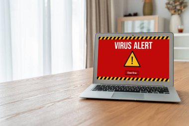 Bilgisayar ekranındaki virüs uyarısı mobil siber tehdit, hacker, bilgisayar virüsü ve kötü amaçlı yazılım tespit edildi