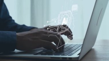 Yapay zeka mühendisliği, büyük veri ve yapay zeka makinesi kavramında yapay zeka beyin işlemcisiyle iş desteği için üretken yapay zeka kullanmayı öğrenen insan etkileşimi. Kullanıcı Kimliği